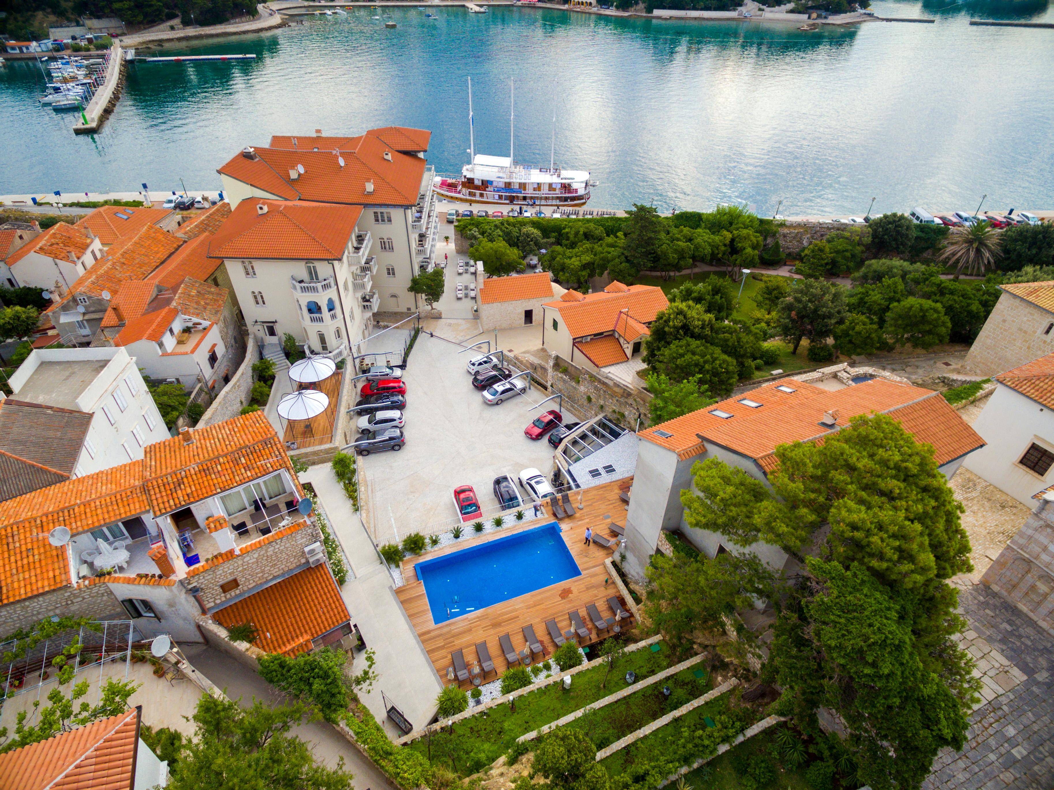 Arbiana Heritage Hotel Rab Town Exterior foto