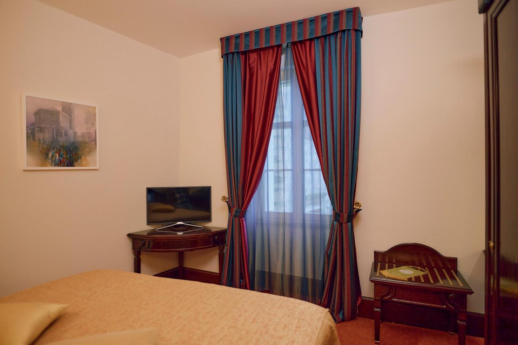 Arbiana Heritage Hotel Rab Town Quarto foto