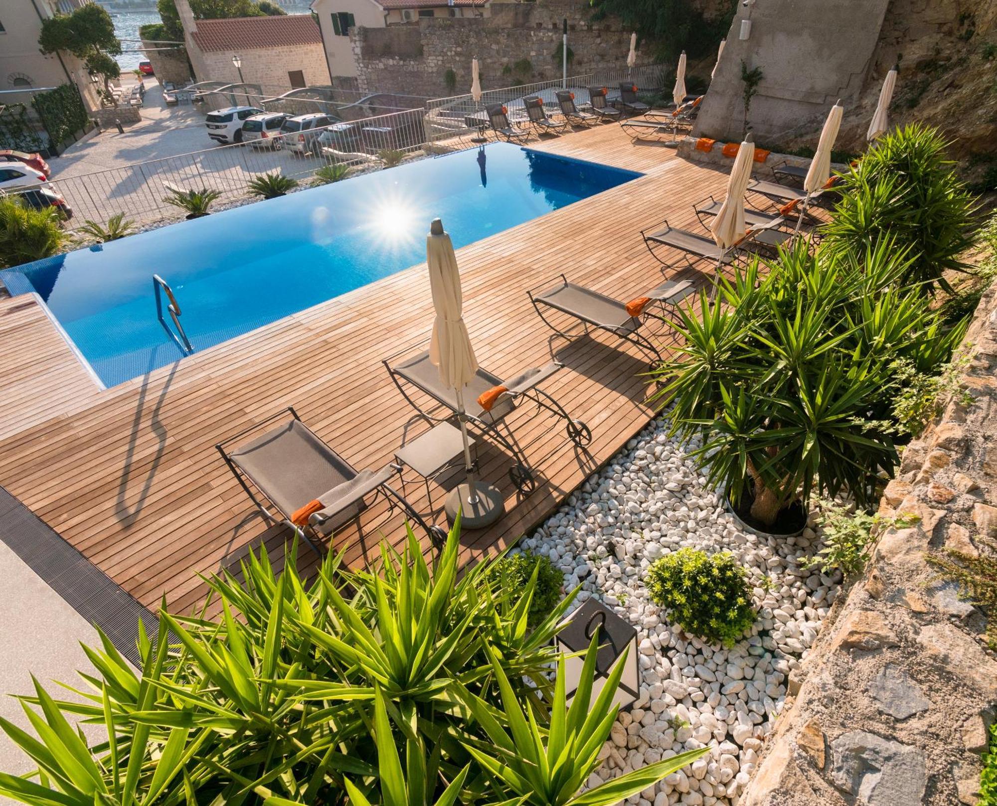 Arbiana Heritage Hotel Rab Town Exterior foto